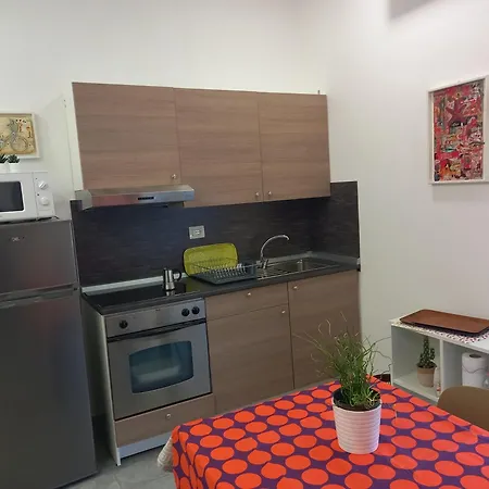 Collage Apartman